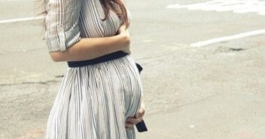 اللباس المناسب خلال فترة الحمل
